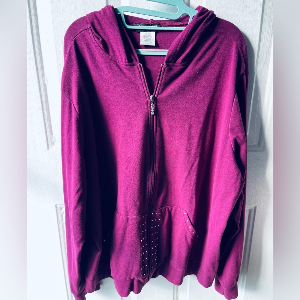 JOUJOU sweatshirt with embellishments. Color is purple. Size 26/28